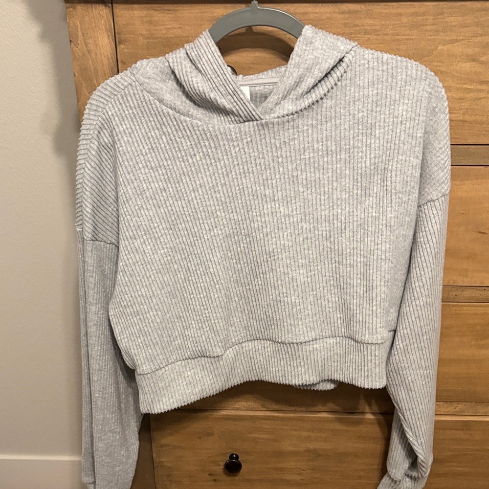 ALO Yoga Light Gray Ribbed Muse hoodie